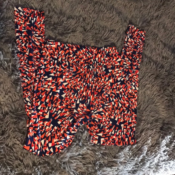 LulaRoe Leggings - Picture 2 of 3